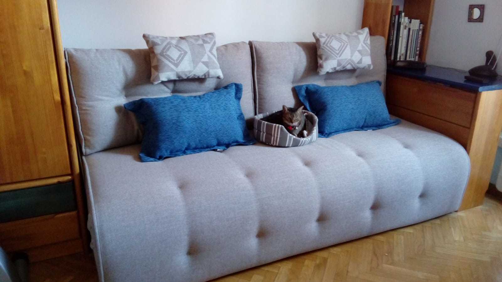 fama box sofa bed