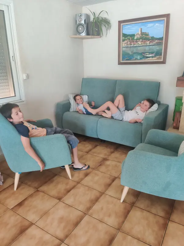 Vacances chez Papi et Mami.